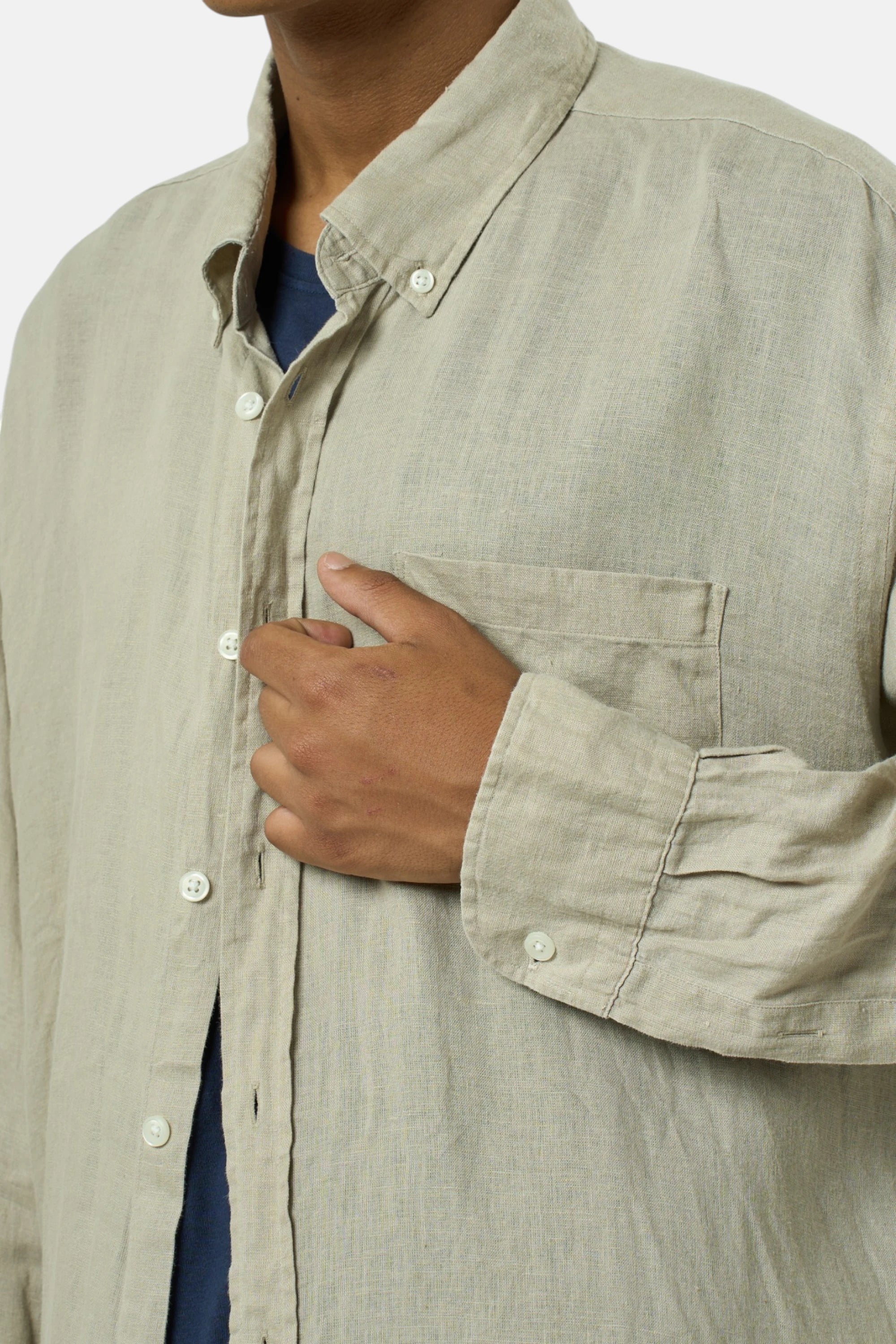 D'Altieri Camicia beige uomo vintage second hand, dettaglio