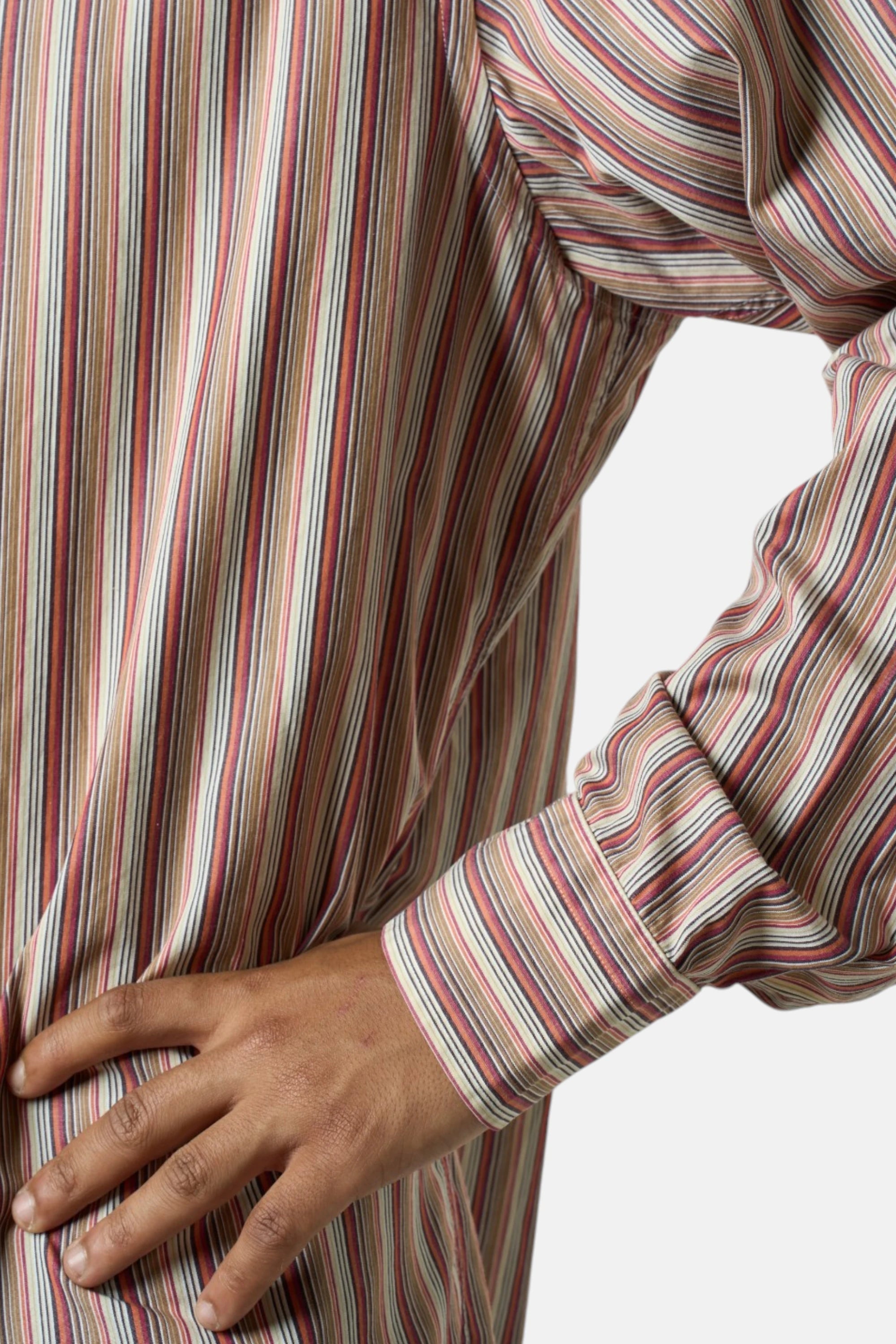 Hugo Boss Camicia rosso fantasia uomo vintage second hand, dettaglio