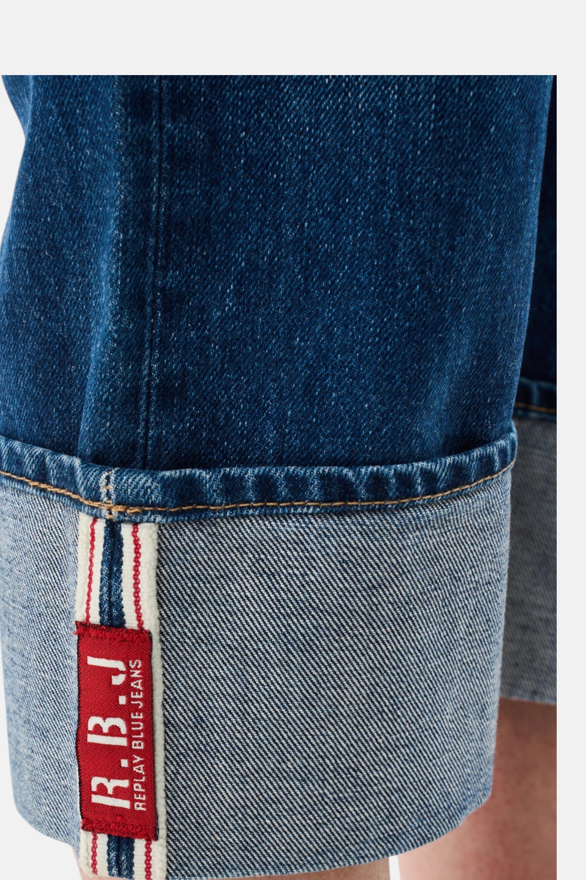 Bermuda Replay denim, dettaglio