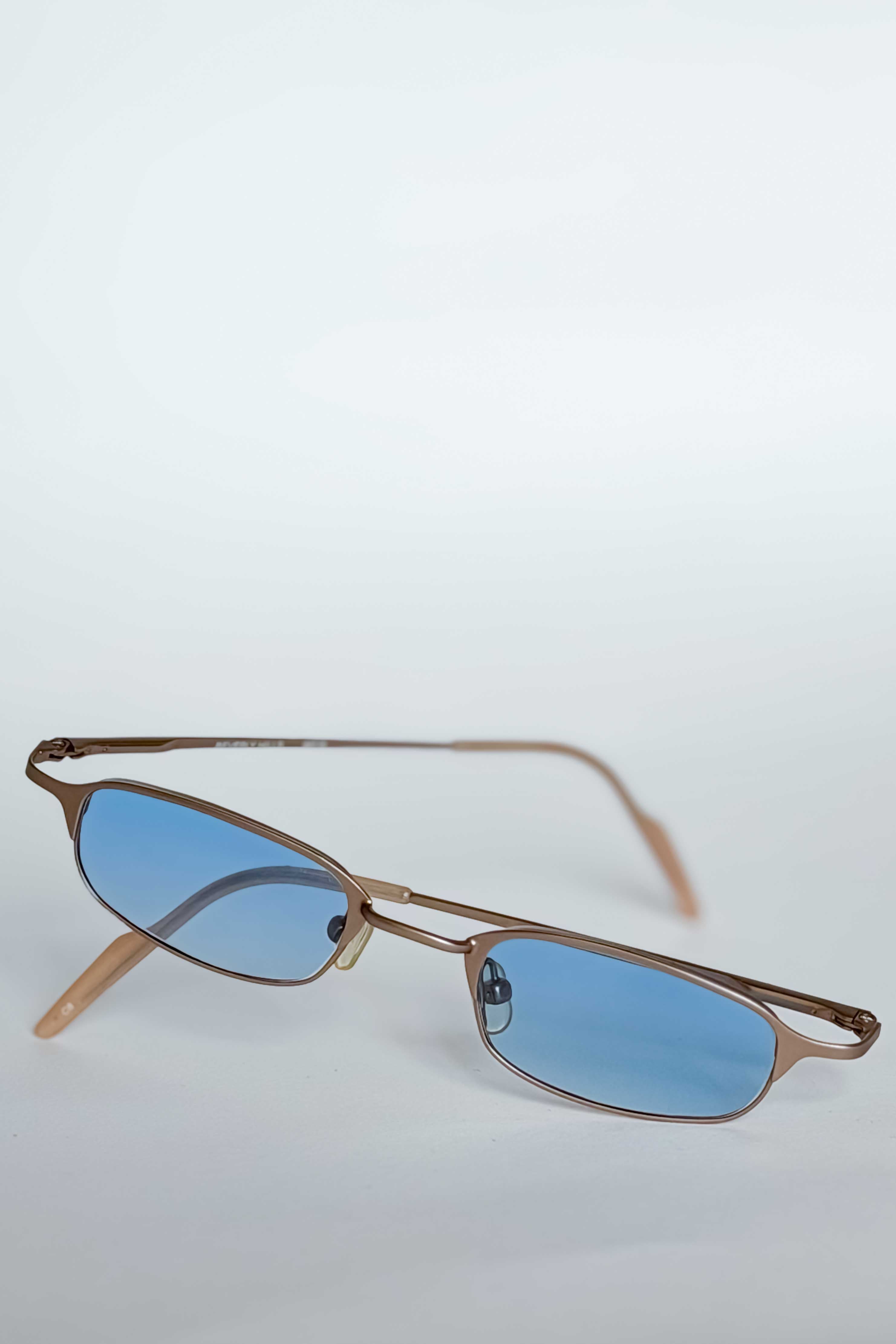 Beverly Hills Occhiali da Sole Light Blue Bronze laterale