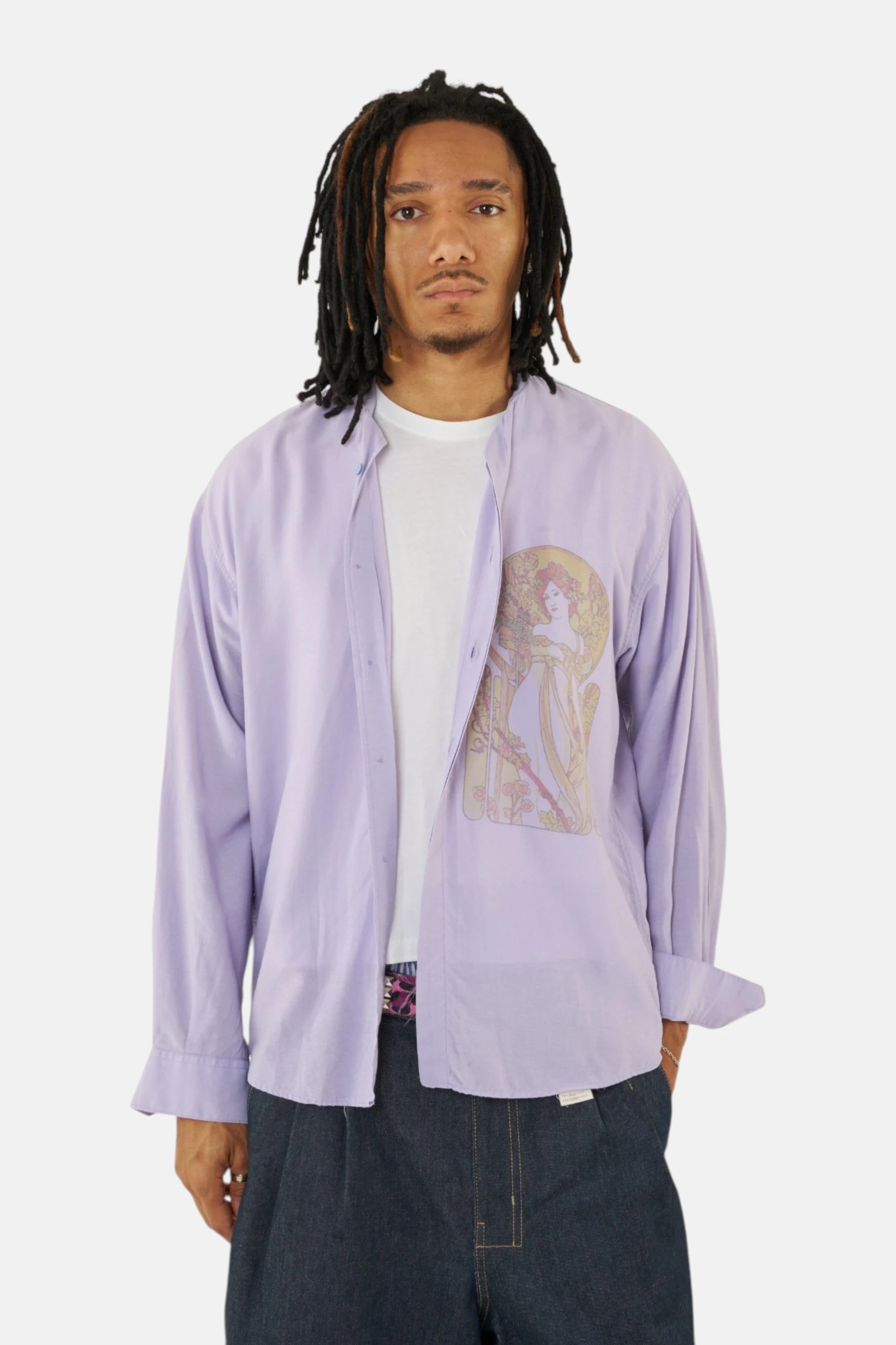Yashi Yamamuri camicia violetto, vista posteriore