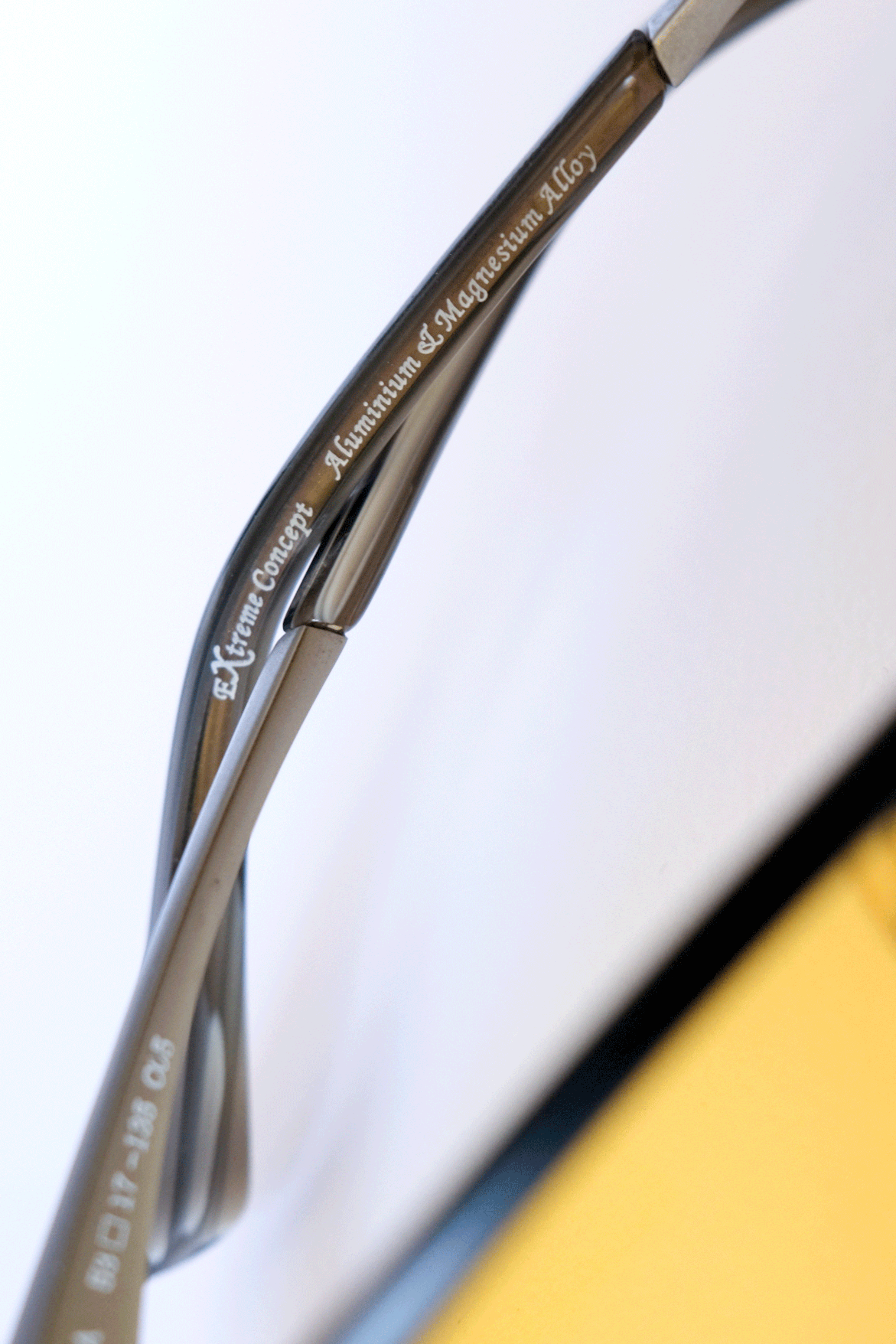 Extreme Concept Occhiali Orange Aluminium dettaglio